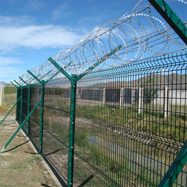 read more about3D Triangle bending fence&welded wire mesh fence&wire mesh fence