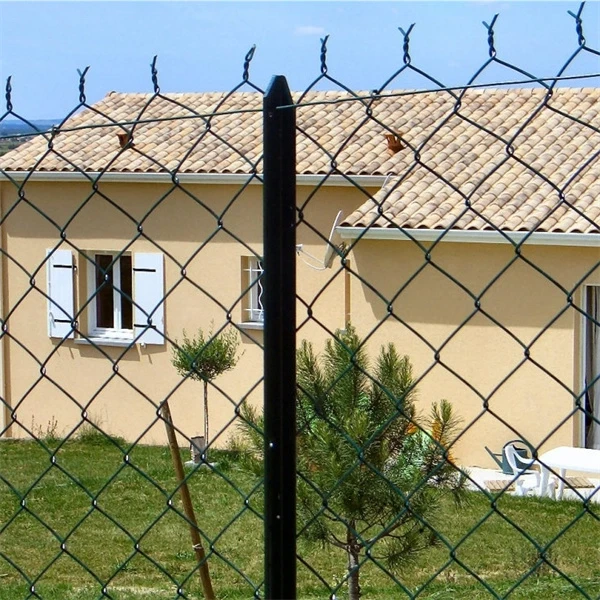read more aboutChain Link Fence&Diamond Fence&chain Llink Wire Mesh Fence&Football Fence&Basket Fence