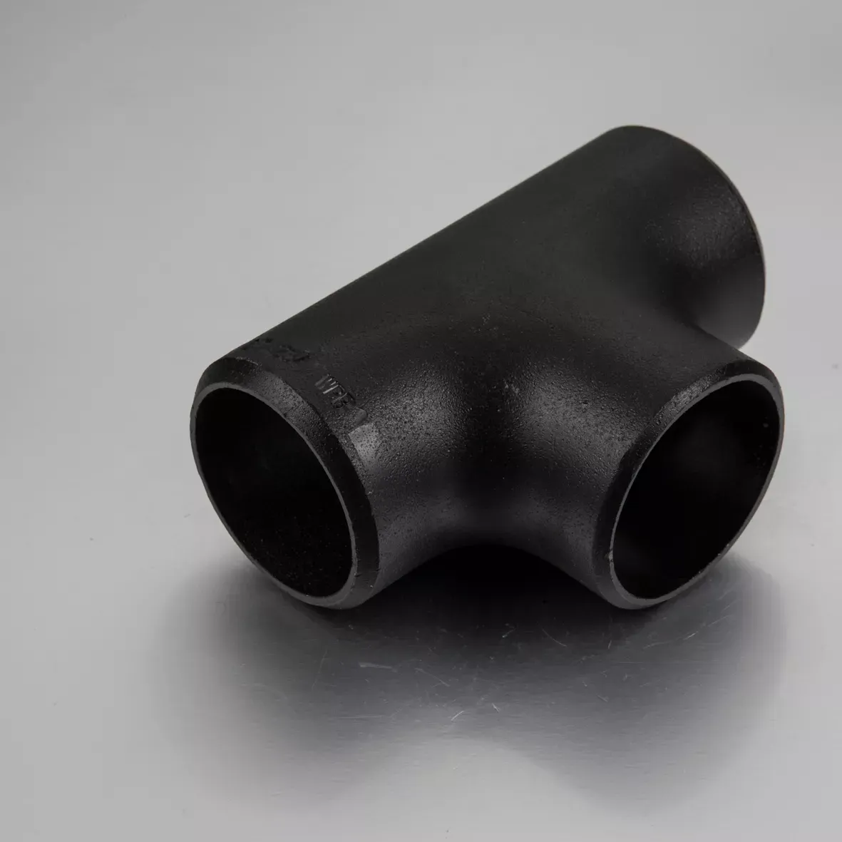 DIN2605-2617 BUTT-WELDING FITTINGS Equal Tee/Reducing Tee