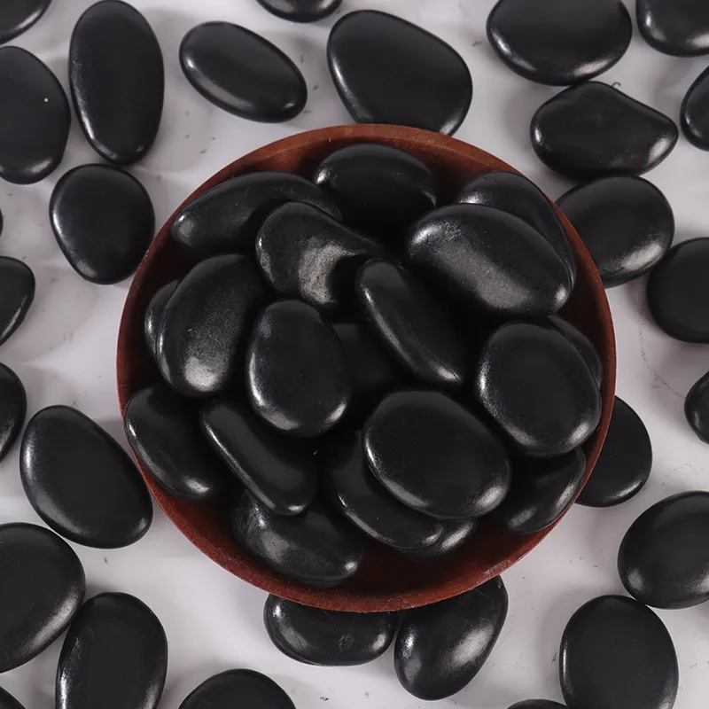 Black Pebbles-Lingshou County Xinnuo|Durable Natural Stone Solutions&Versatile Decorative Applications