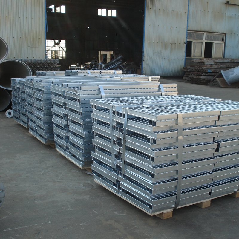 12% 20-gauge galvanized steel wire factories. 12% 20-gauge galvanized steel wire factories.
