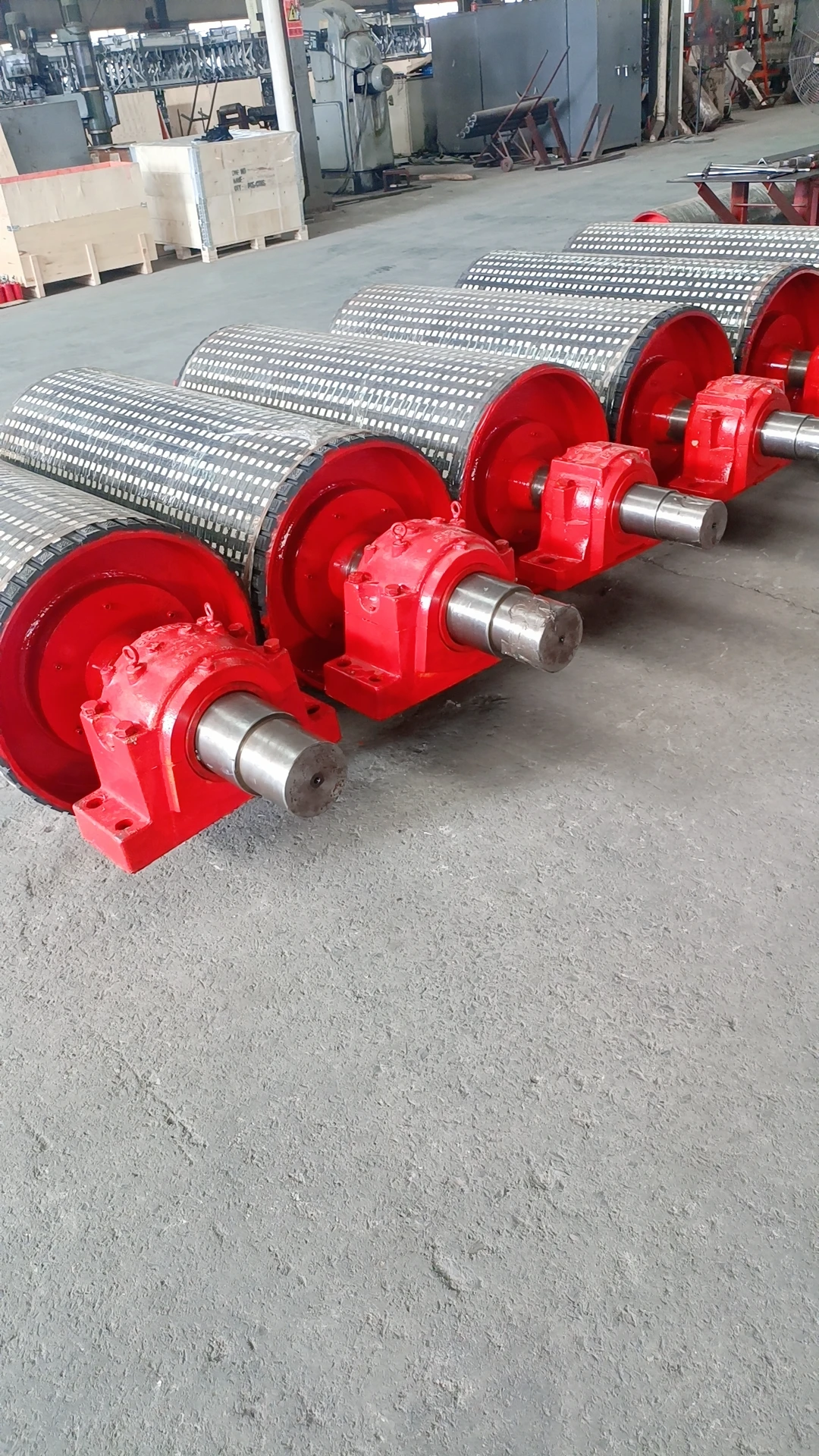 The Importance of Rubber Lagging Pulley in Conveyor Systems