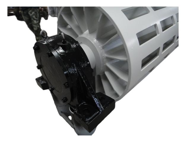 Conveyor belt snubber pulley design for optimal material handling efficiency and safety. Conveyor belt snubber pulley design for optimal material handling efficiency and safety.