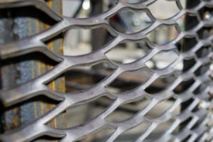 What’s the Difference Between Standard vs. Flattened Expanded Metal? expanded metal