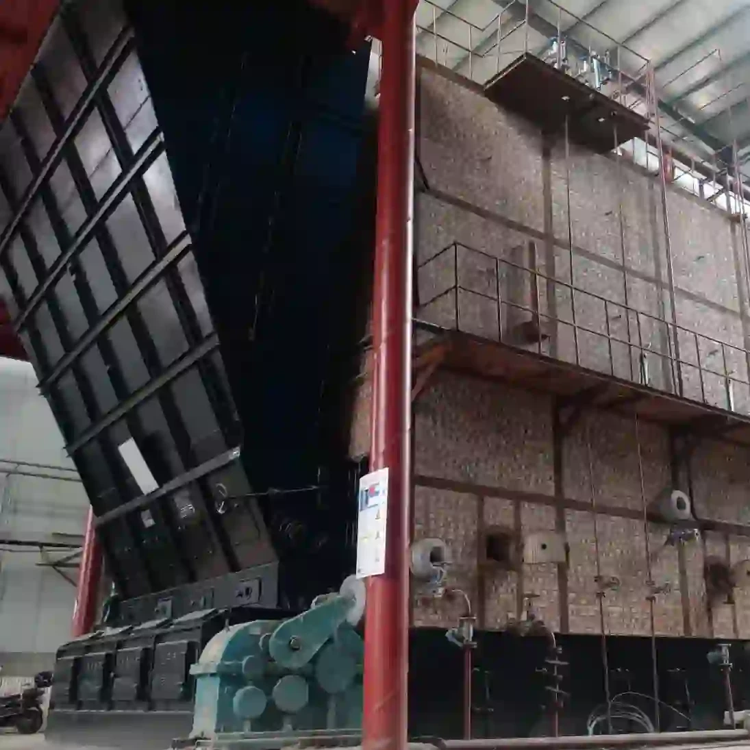 Coal-fired hot water boiler