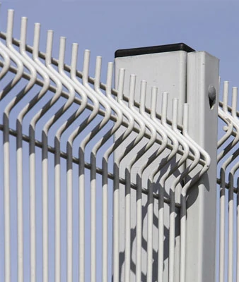 Chicken wire mesh, 1 inch grid, for poultry fencing. Chicken wire mesh, 1 inch grid, for poultry fencing.