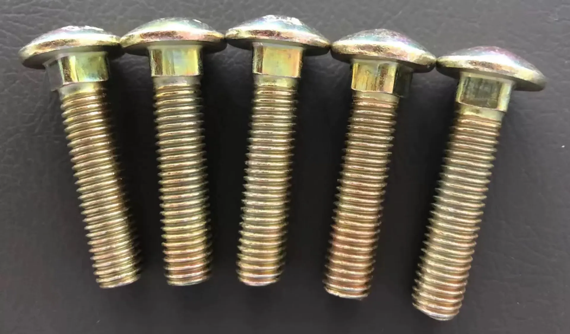 Zinc Plated Steel Fender Washers, Durable and Corrosion Resistant Zinc Plated Steel Fender Washers, Durable and Corrosion Resistant
