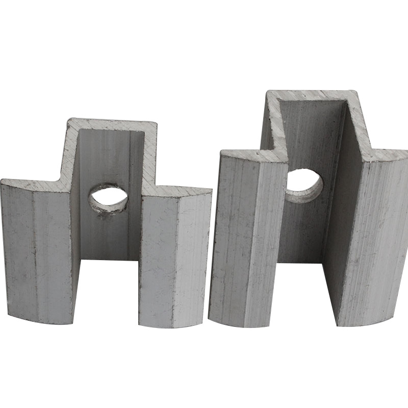 Steel beam tapping screws. Steel beam tapping screws.