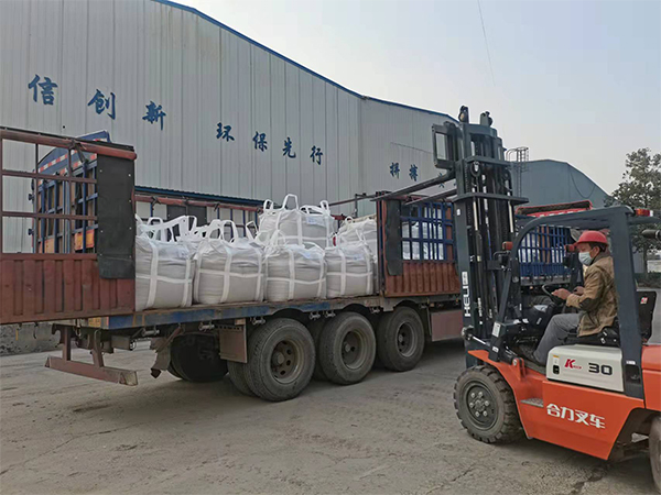Golden-sand-for-sand-molding-castings-(4)