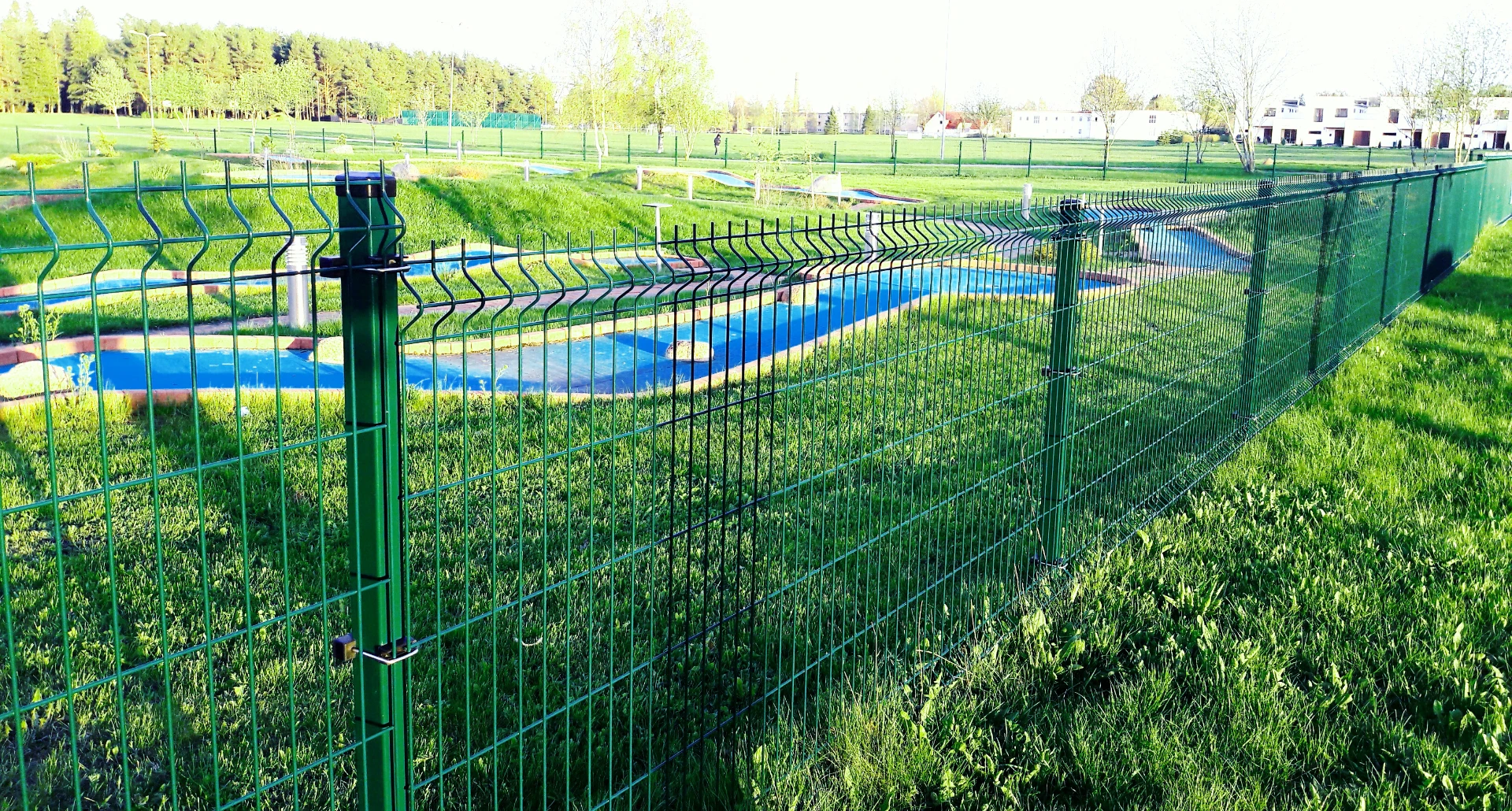 The fencing industry has witnessed a significant transformation with the introduction of 3D bending fence technology, a cutting-edge solution that combines durability, aesthetics, and enhanced security.