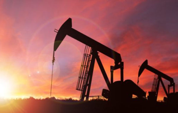 oil-drilling-at-sunset1
