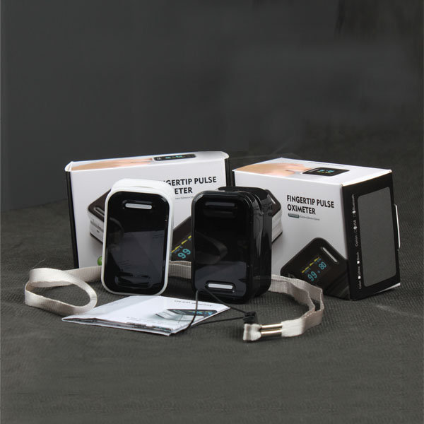 80B FINGERTIP PULSE OXIMETER