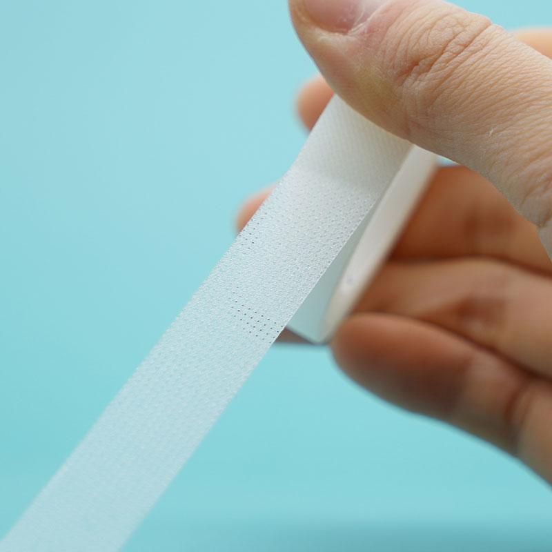 Medical breathable transparent tape