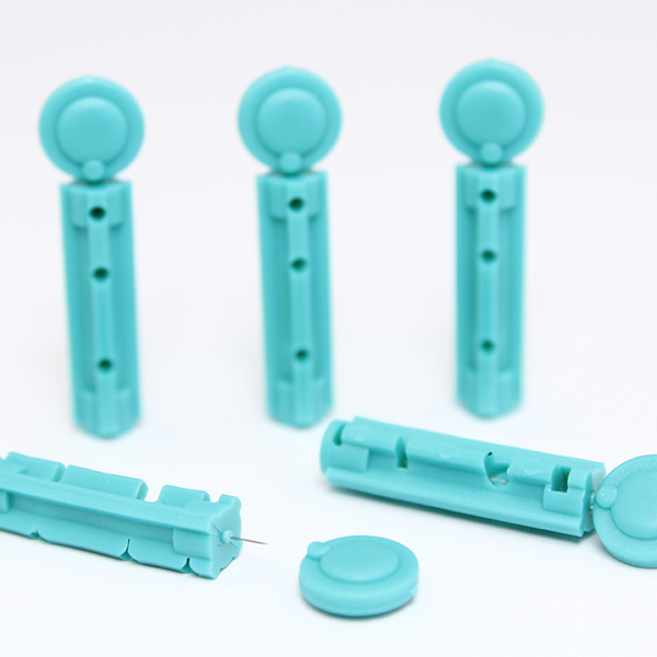 ORIENTMED Soft-Touch Safety Lancet