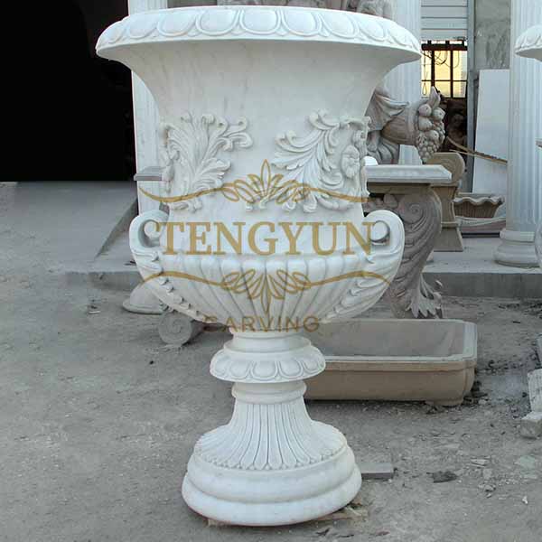 garden flowerpot