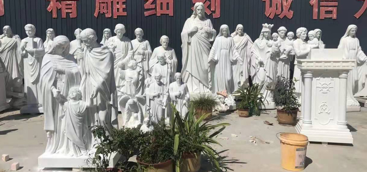 marble statues (1)