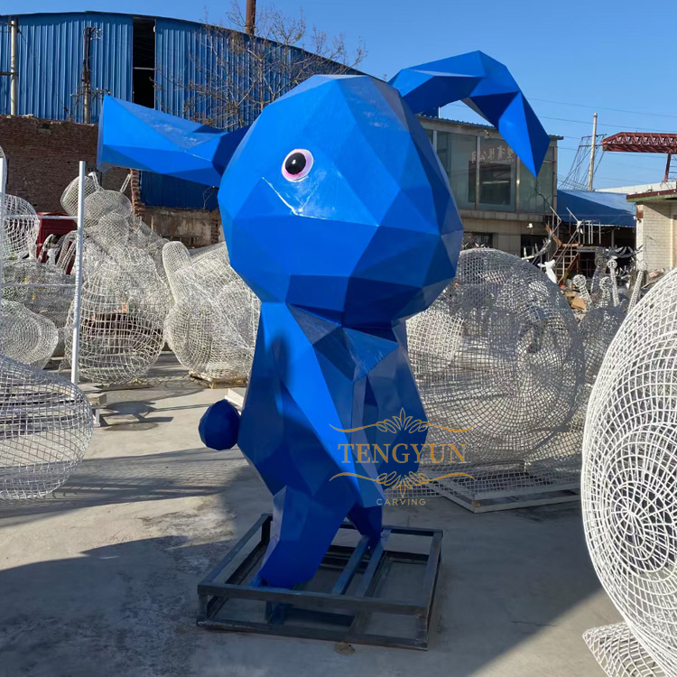 https://www.firststatue.com/luxury-modern-large-abstract-arts-statue-geometric-animal-rabbit-with-cloud-stainless-steel-sculpture-product/