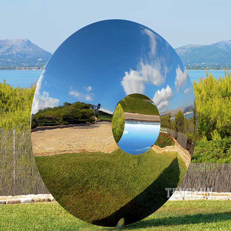 https://www.firststatue.com/china-factory-sale-metal-annural-sculpture-304-stainless-steel-mirror-polished-design-art-circular-ornament-statue-product/