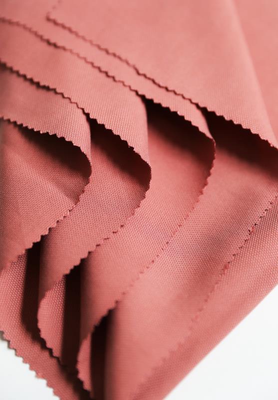 In the “2020 China International fabric design competition, our company pushed a “colorful holiday” fabric to win the excellent award