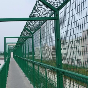 Daily application of wire fence