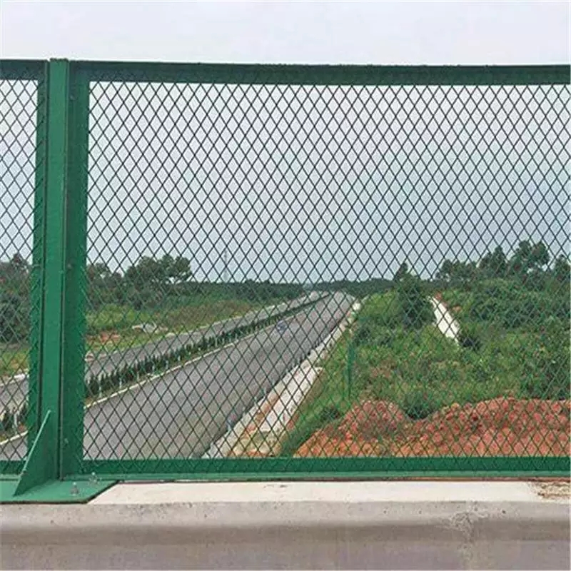 Characteristics and application scope of urban road guardrails Characteristics and application scope of urban road guardrails