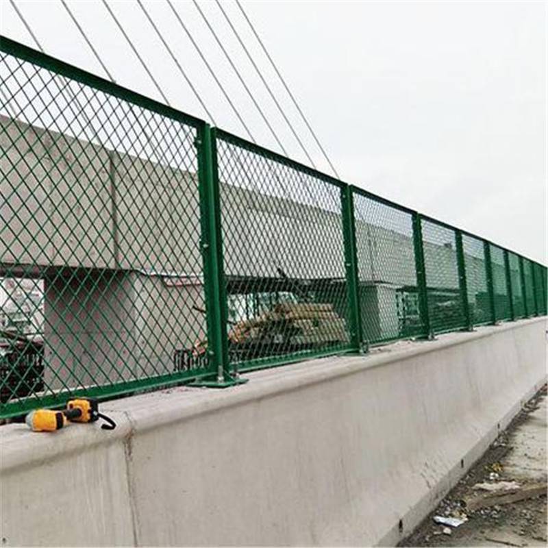 Benefits of metal frame guardrail net Benefits of metal frame guardrail net
