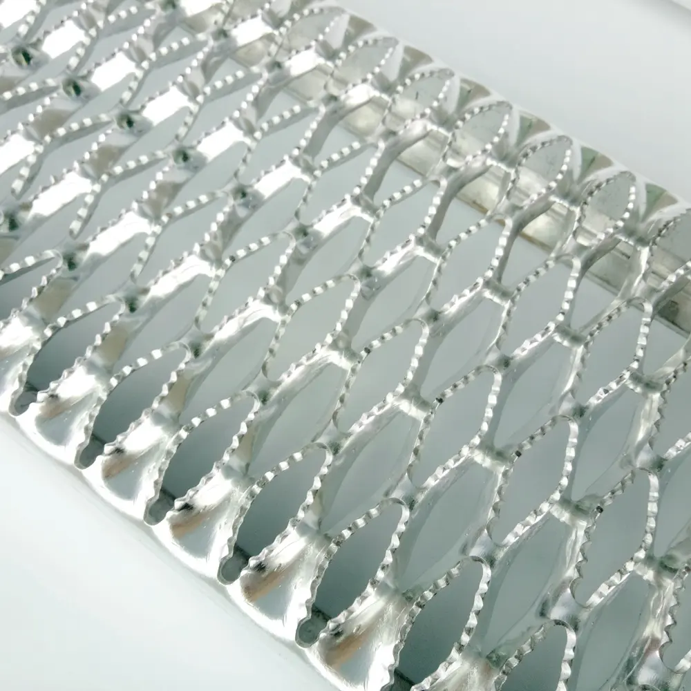 Stair step plate Stainless steel crocodile mouth hole anti skid plate