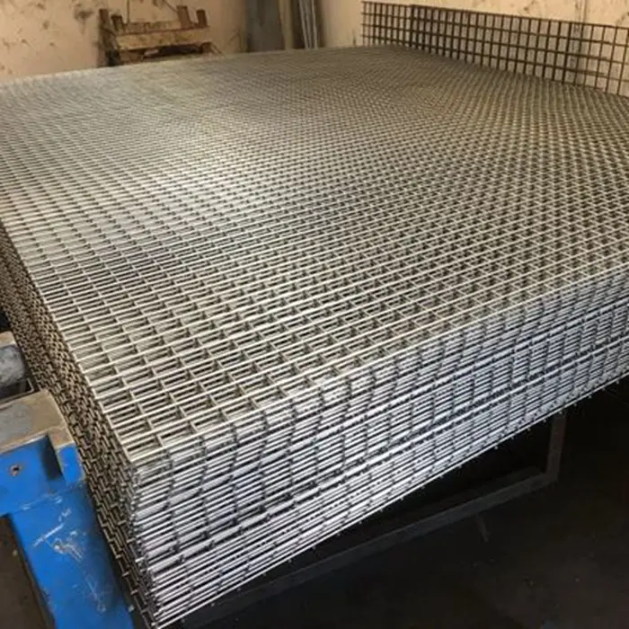 Rust Resistance Sturdy Hot-Dip Galvanized Welded Wire Mesh for Security Fencing