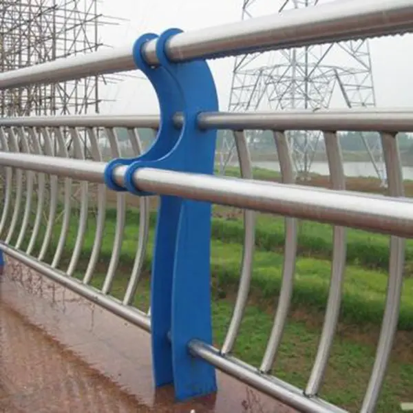 Introduction to the functions of bridge guardrails