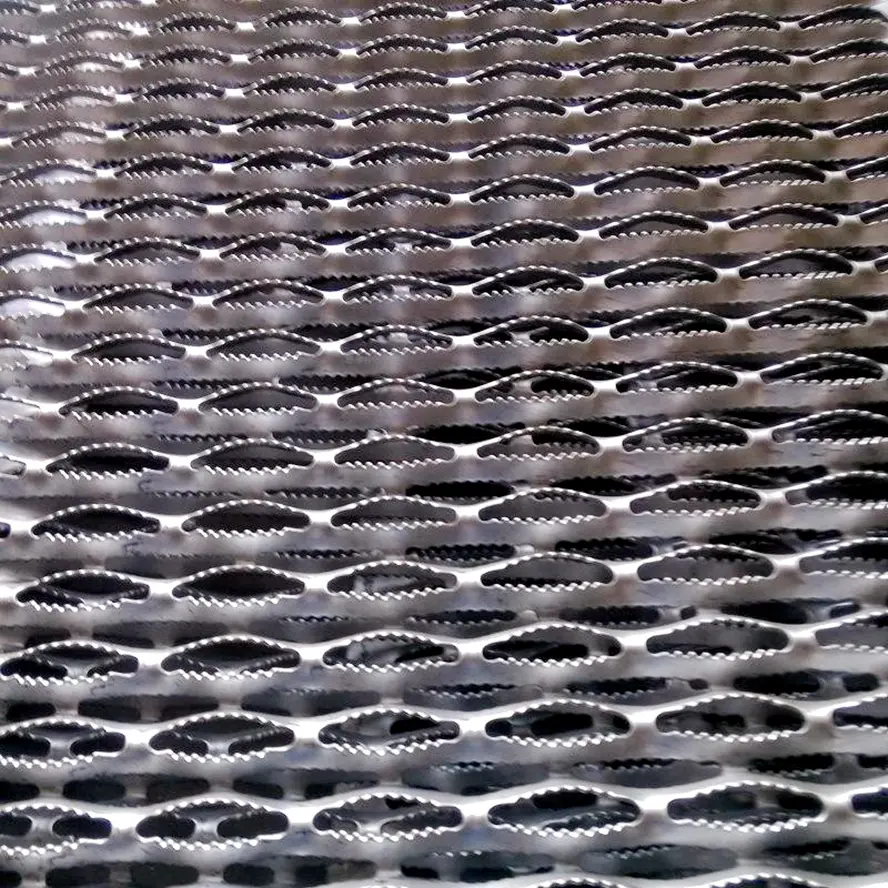 Modern Galvanized Crocodile Mouth Anti-Skateboard Stair Treads Non-Slip Stainless Steel