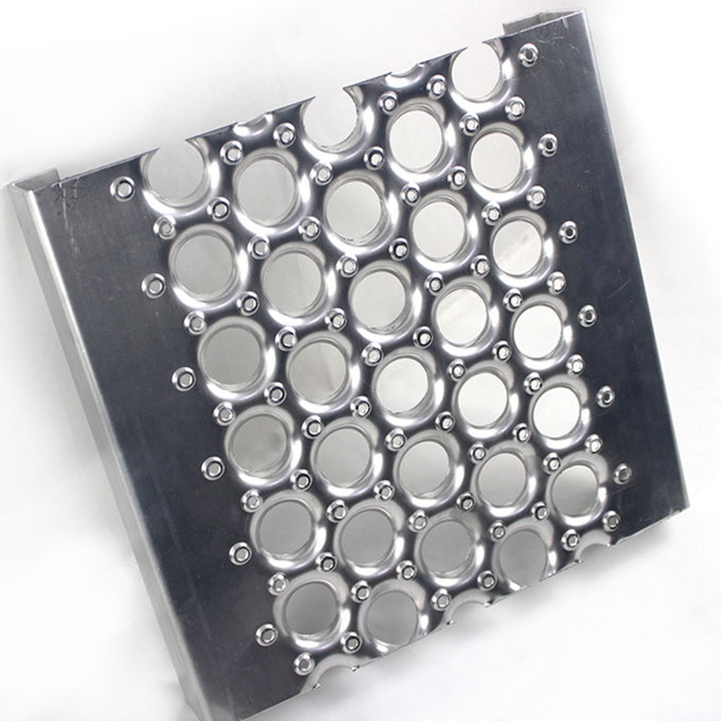 Hot Dip Galvanized Anti Skid Metal Plate Stair Tread Plank Grating Safety Grip Strut For Industrial Platform