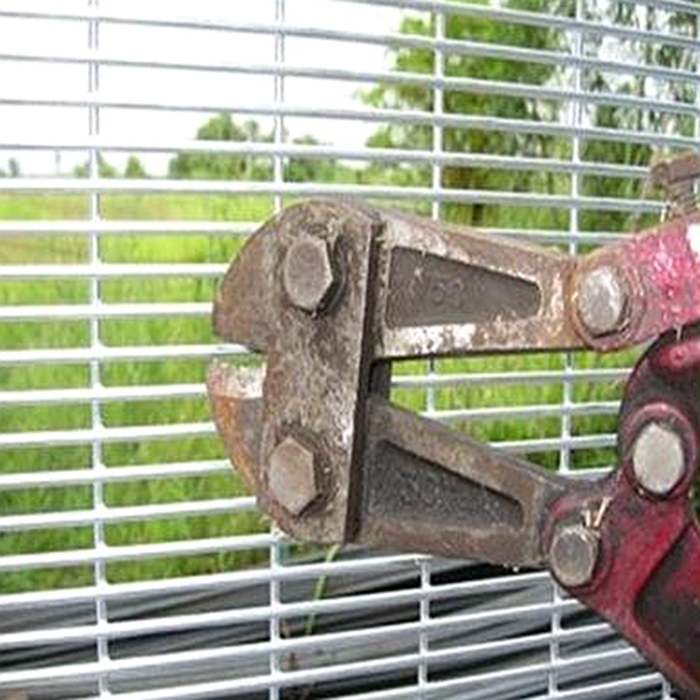 What is 358 guardrail net What is 358 guardrail net