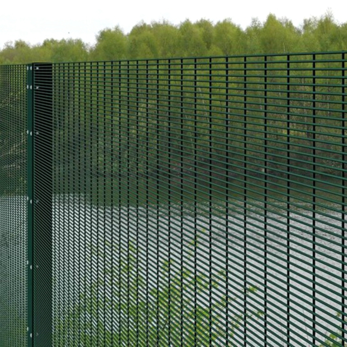 The 358 anti-climbing guardrail net uses PVC powder coated on the surface of the welded wire mesh to form an effective protective film to prevent corrosion and rust, extending the service life of the 358 anti-climbing guardrail net. The color can be customized according to the customer's requirements. It actually needs to be customized, the appearance is beautiful and the price is reasonable!
