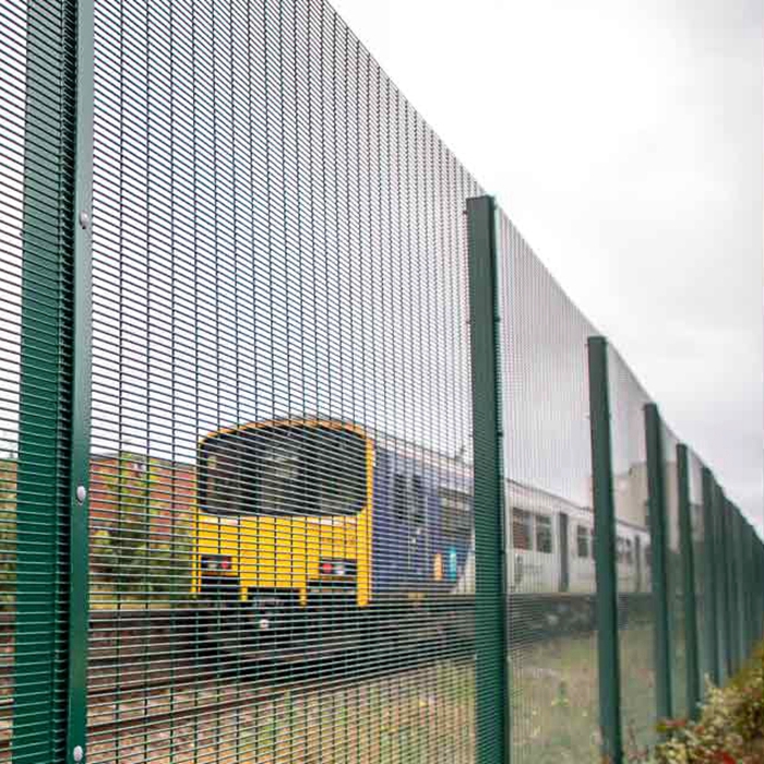 The 358 anti-climbing guardrail net uses PVC powder coated on the surface of the welded wire mesh to form an effective protective film to prevent corrosion and rust, extending the service life of the 358 anti-climbing guardrail net. The color can be customized according to the customer's requirements. It actually needs to be customized, the appearance is beautiful and the price is reasonable!
