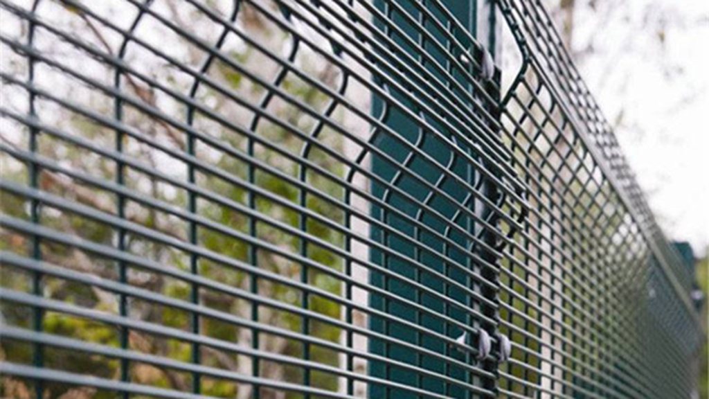 How to fix 358 dense mesh, a guardrail net with anti-climbing function