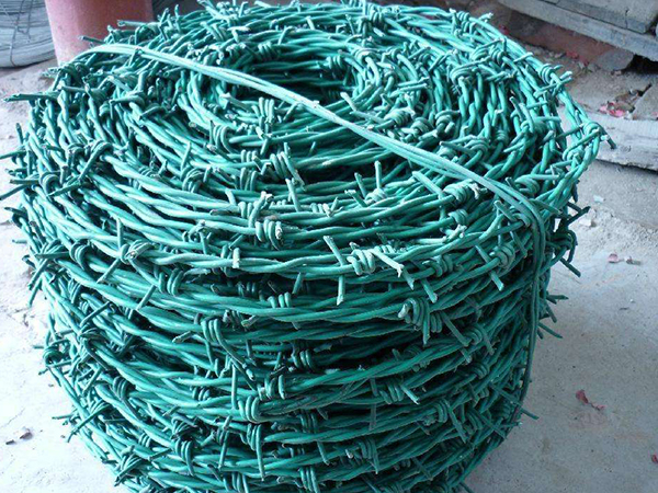 What is plastic coated barbed wire? What is plastic coated barbed wire?