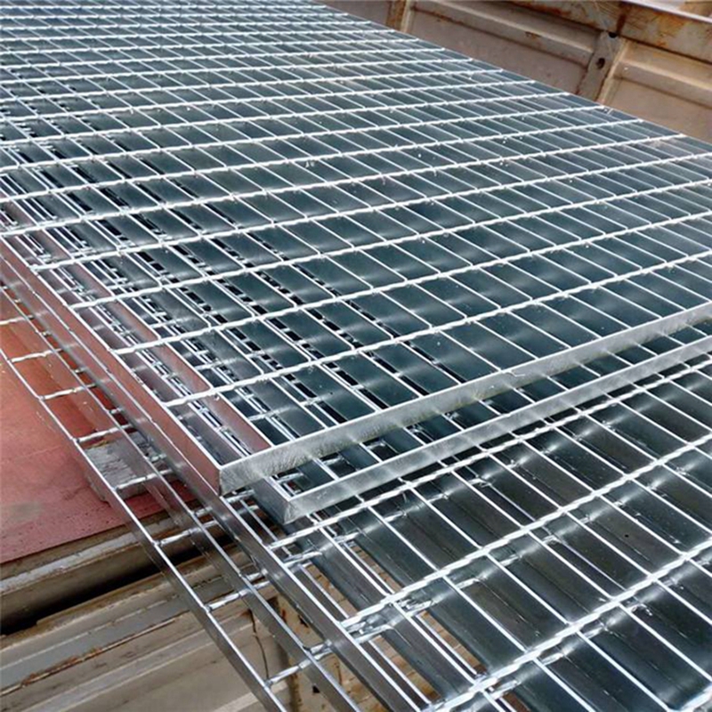 How to extend the service life of steel gratings How to extend the service life of steel gratings