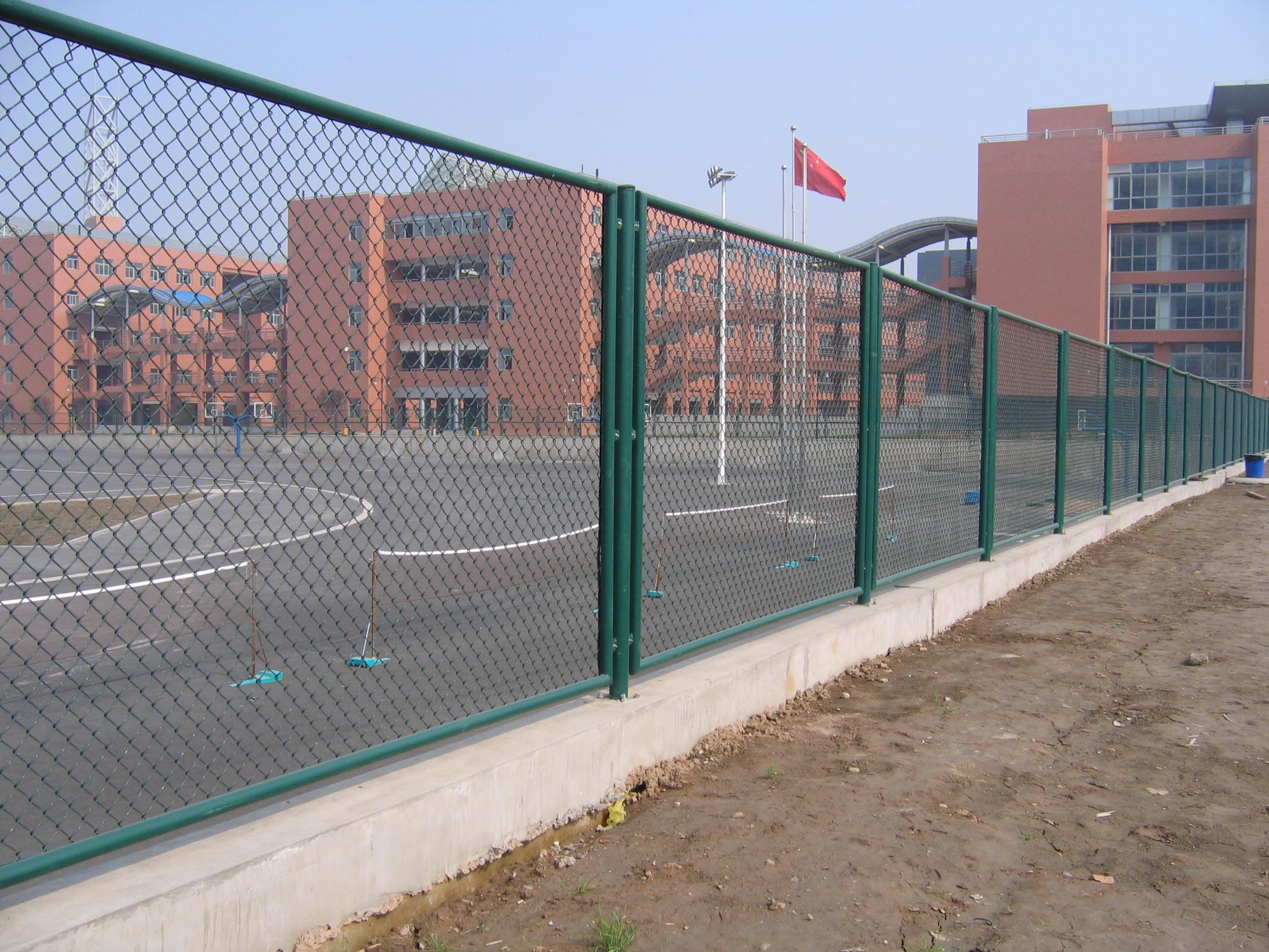 Park School Isolation Protective Net Galvanized Wire Chain Link Fence