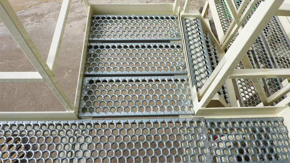 Are skid plates necessary? Are skid plates necessary?