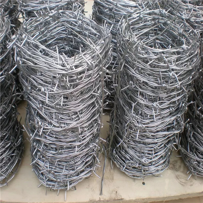 Application and advantages of barbed wire in fence construction Application and advantages of barbed wire in fence construction