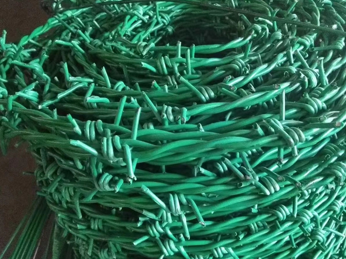 What is plastic coated barbed wire? What is plastic coated barbed wire?