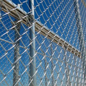 Low price chain link fence for football ground net