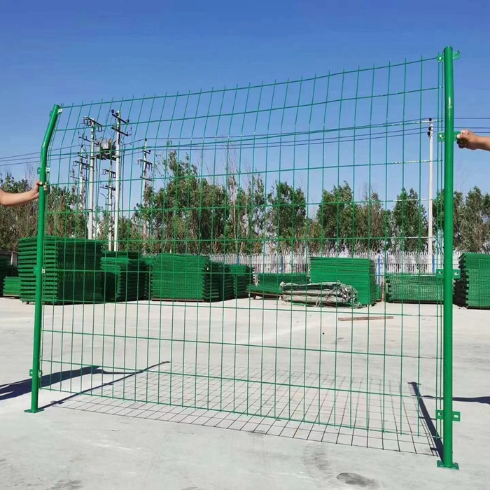 What are the benefits of the long service life of bilateral wire guardrail nets? What are the benefits of the long service life of bilateral wire guardrail nets?