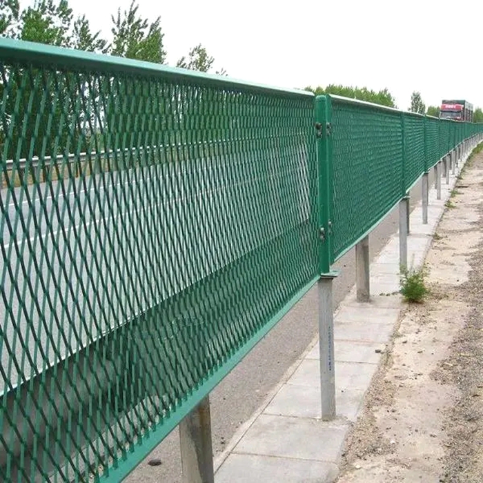 A brief introduction to expanded metal mesh guardrail A brief introduction to expanded metal mesh guardrail