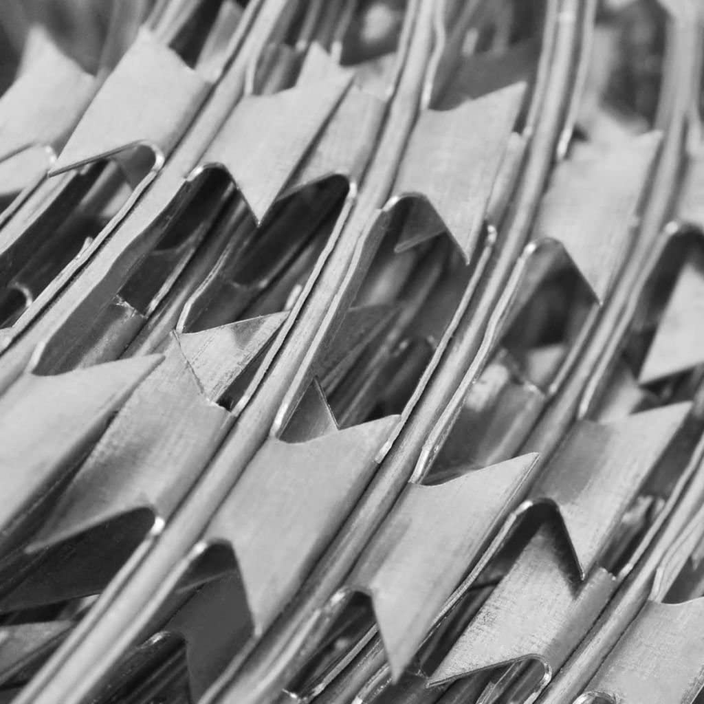 Protective net double twist galvanized PVC coated for orchard isolation