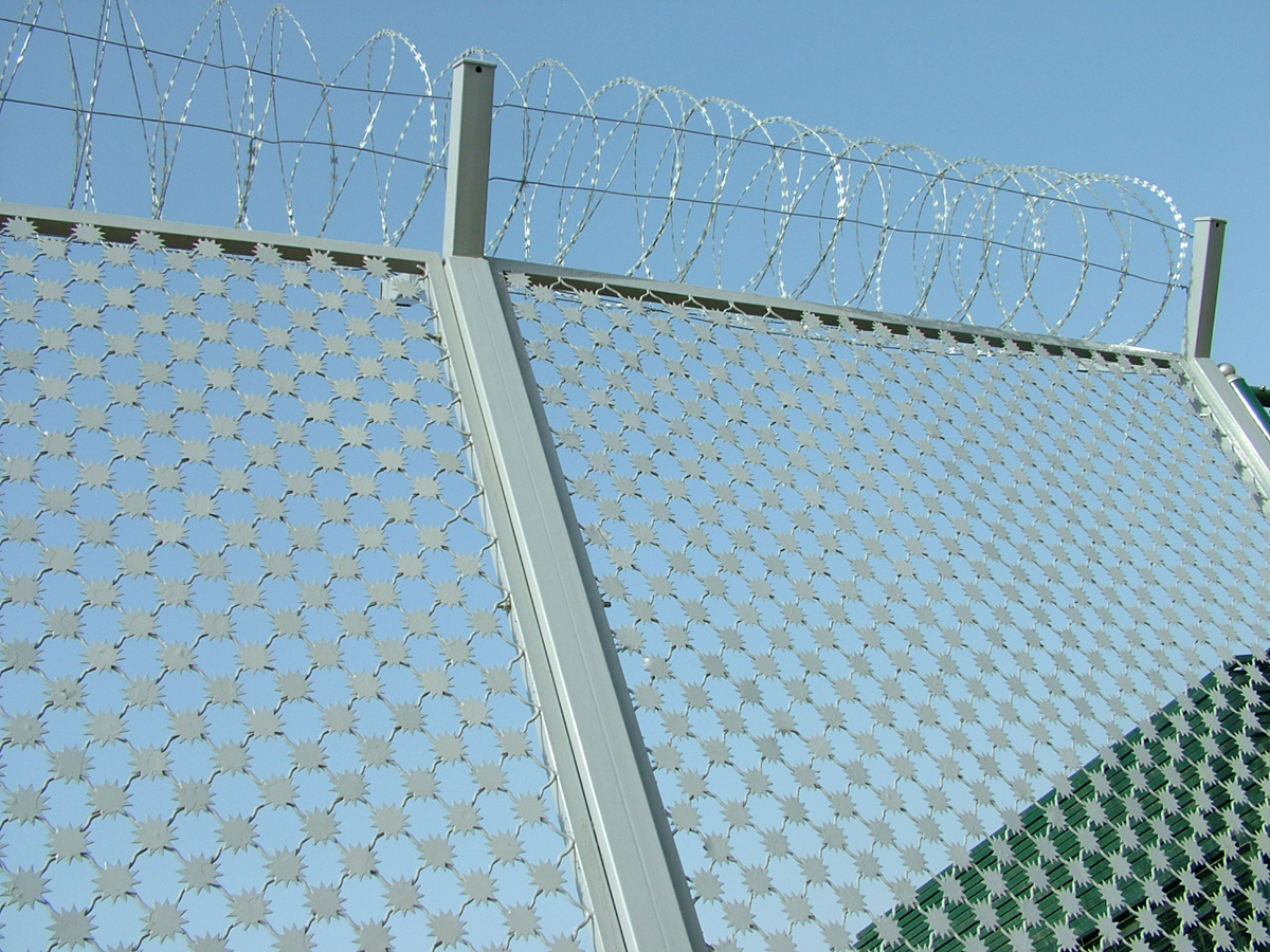 ODM galvanized welded wire mesh Welded Razor Wire Fence
