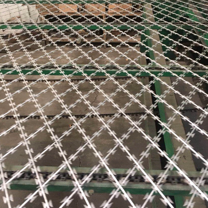 What are the advantages of different forms of razor barbed wire? What are the advantages of different forms of razor barbed wire?