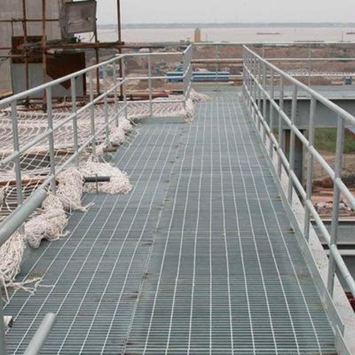 Characteristics and selection of several anti-skid solutions for steel grating Characteristics and selection of several anti-skid solutions for steel grating