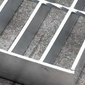 China Steel Grating and Bar Grating Steel Walkway Grating
