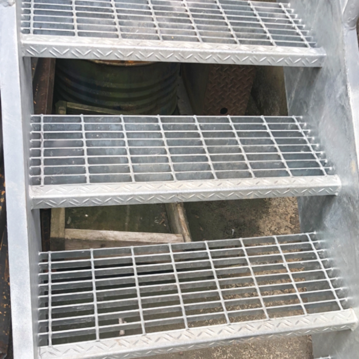 China Steel Grating and Bar Grating Steel Walkway Grating